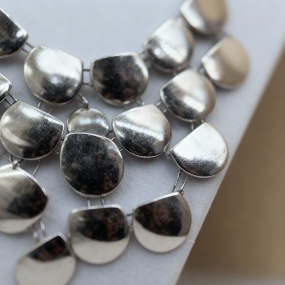 Express Silver-Tone Statement Necklace | Scale Bib Choker - Picture 2 of 6